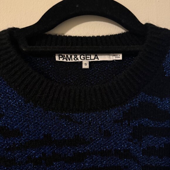 Pam & Gela Sweater - Picture 2 of 7